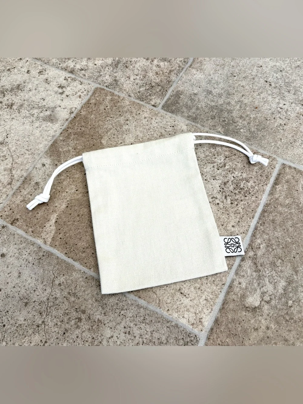 LOEWE Canvas Drawstring Pouch - Cream mini